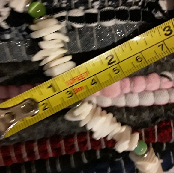 Vintage Puka Shell Choker - Picture 5 of 9